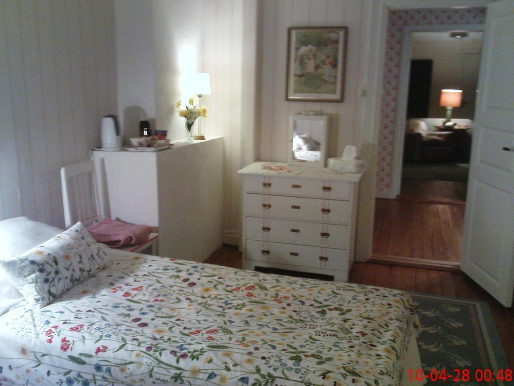 Sparrens Bed And Breakfast Fiskesa Habitación foto